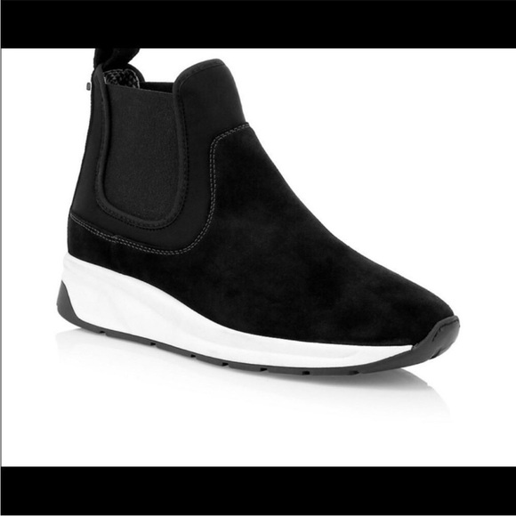 Aquatalia Becky Black Suede Slip-On Platform Sneakers sz9 - Picture 3 of 9